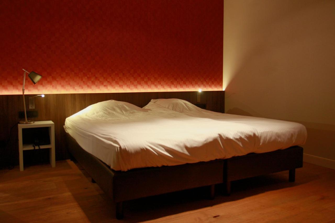 Hotel De Boskar Pelt Екстер'єр фото