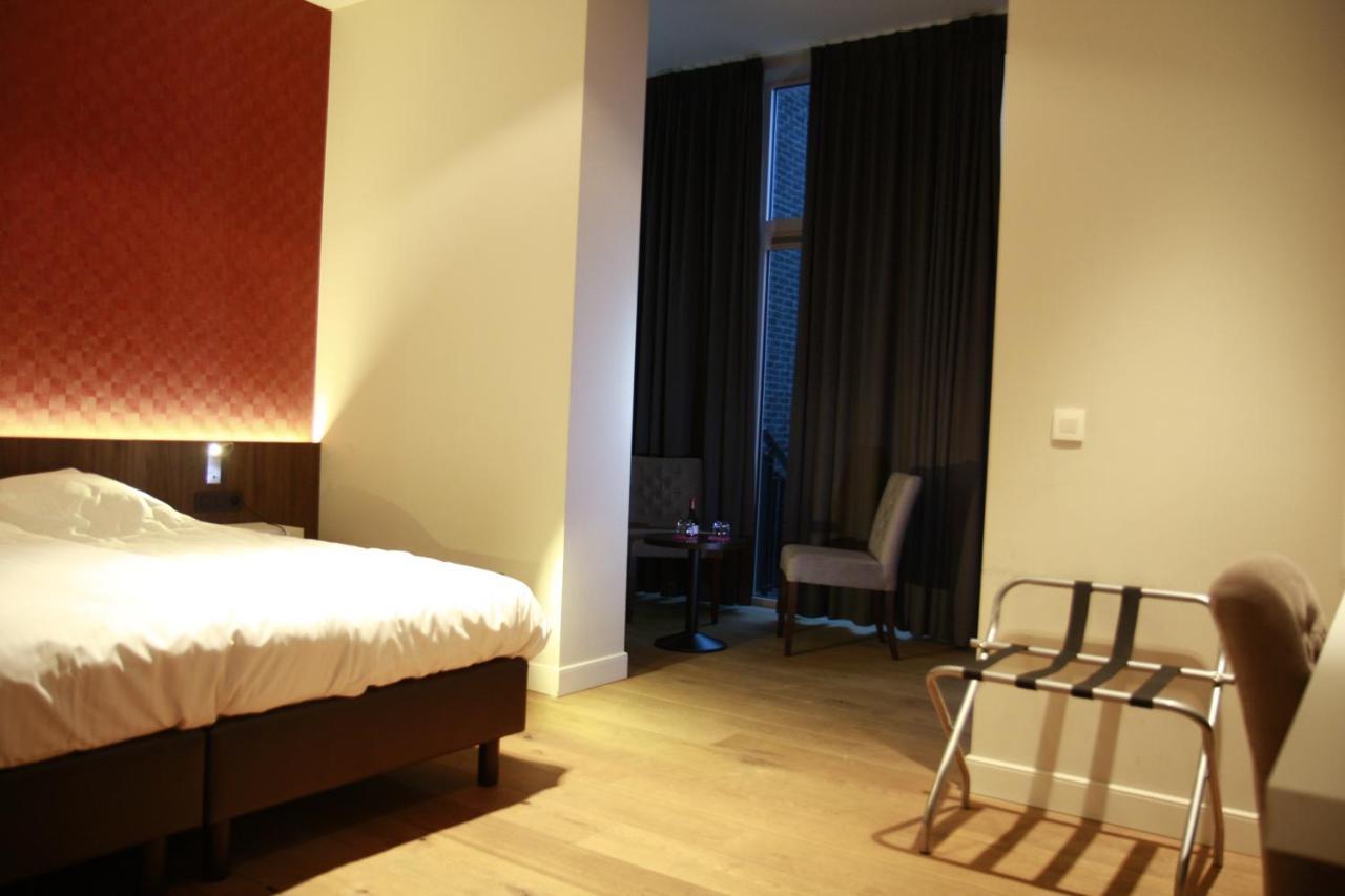 Hotel De Boskar Pelt Екстер'єр фото